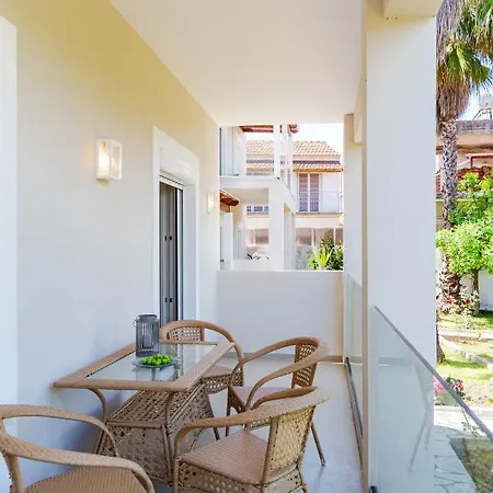 Alloggio in famiglia Christa Luxury Kávos