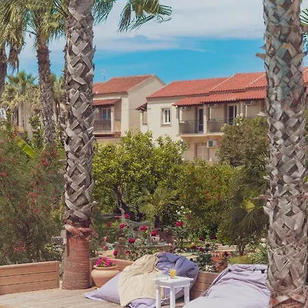 Christa Luxury Homestay Kavos