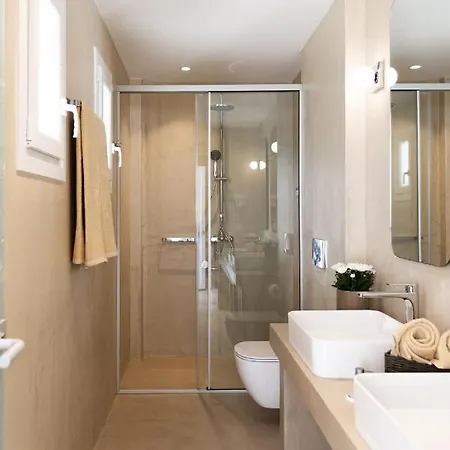 Quarto em Acomodações Particulares Christa Luxury *