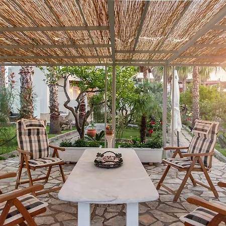 Christa Luxury Homestay *